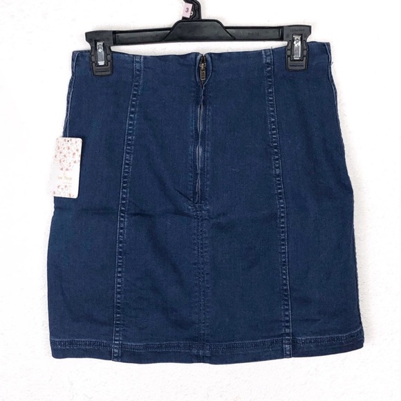 Free People • Blue Fitted Mini Skirt - Picture 4 of 4